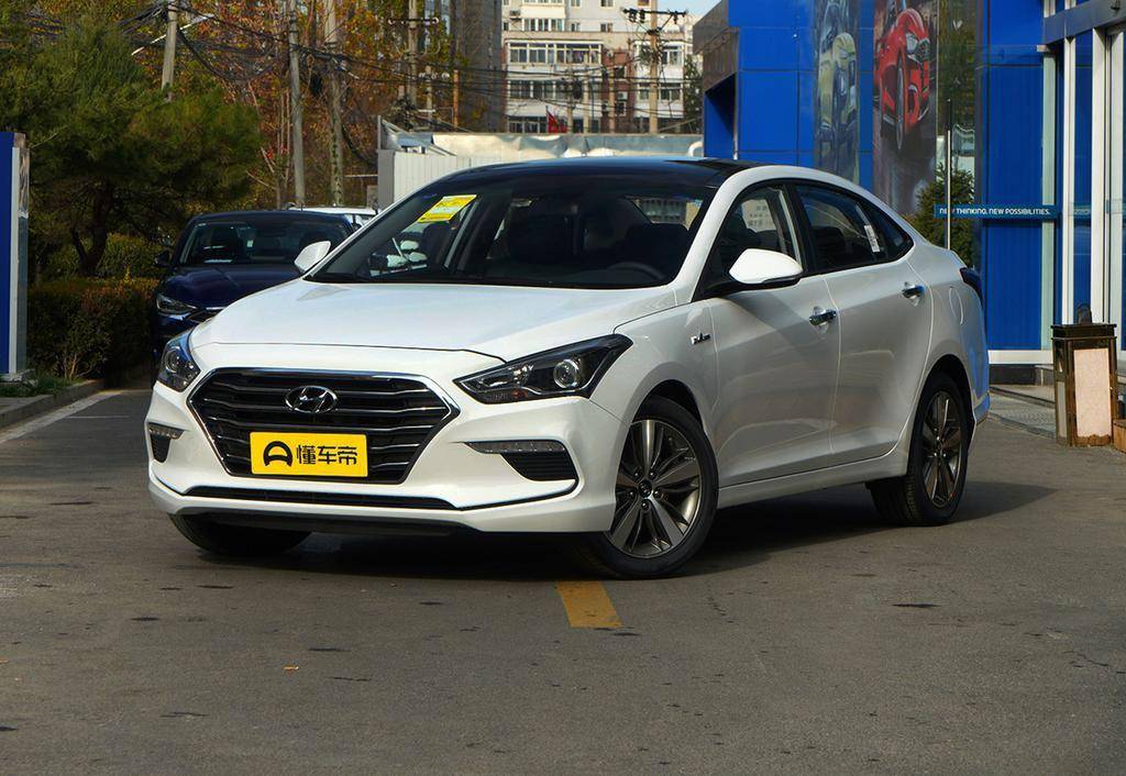 名图顶配,现代名图买自吸还是带t