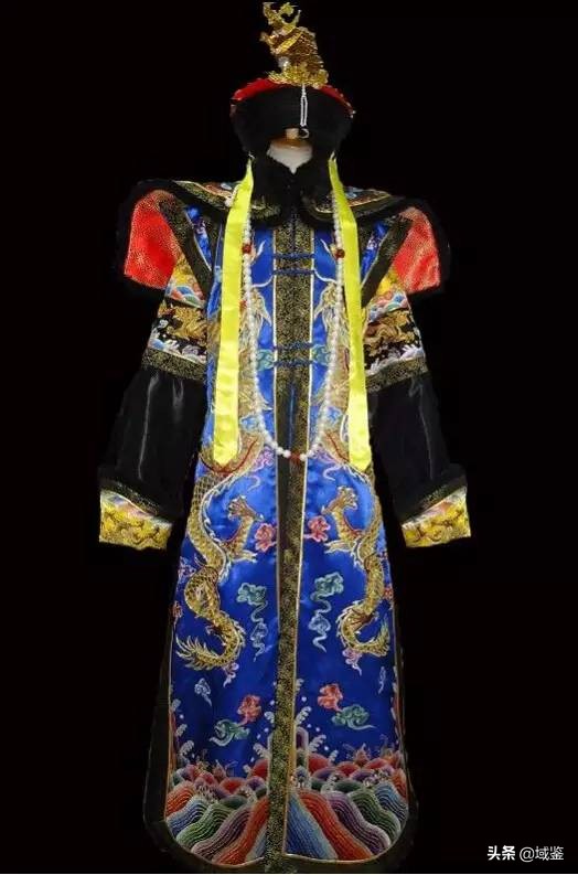 清朝皇室与朝珠,清朝皇帝的朝珠和108颗佛珠