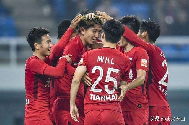 足球报专访李玮锋,李玮峰第一次踢世界杯