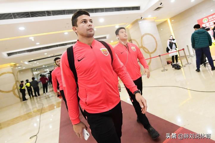 上港引援武磊,上港引援消息保利尼奥