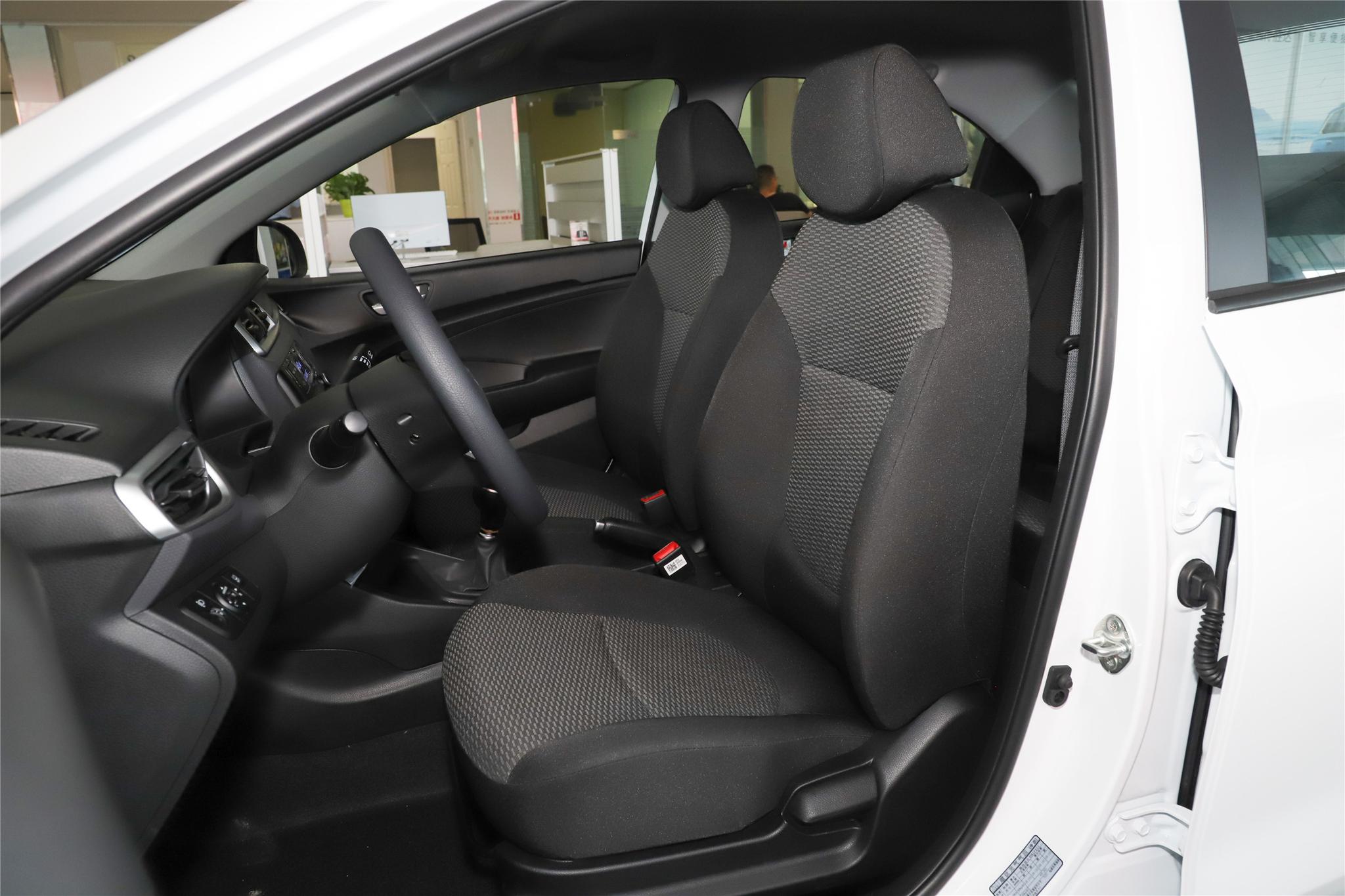 瑞纳最新款自动挡,16年1.4l的自动挡现代瑞纳评测