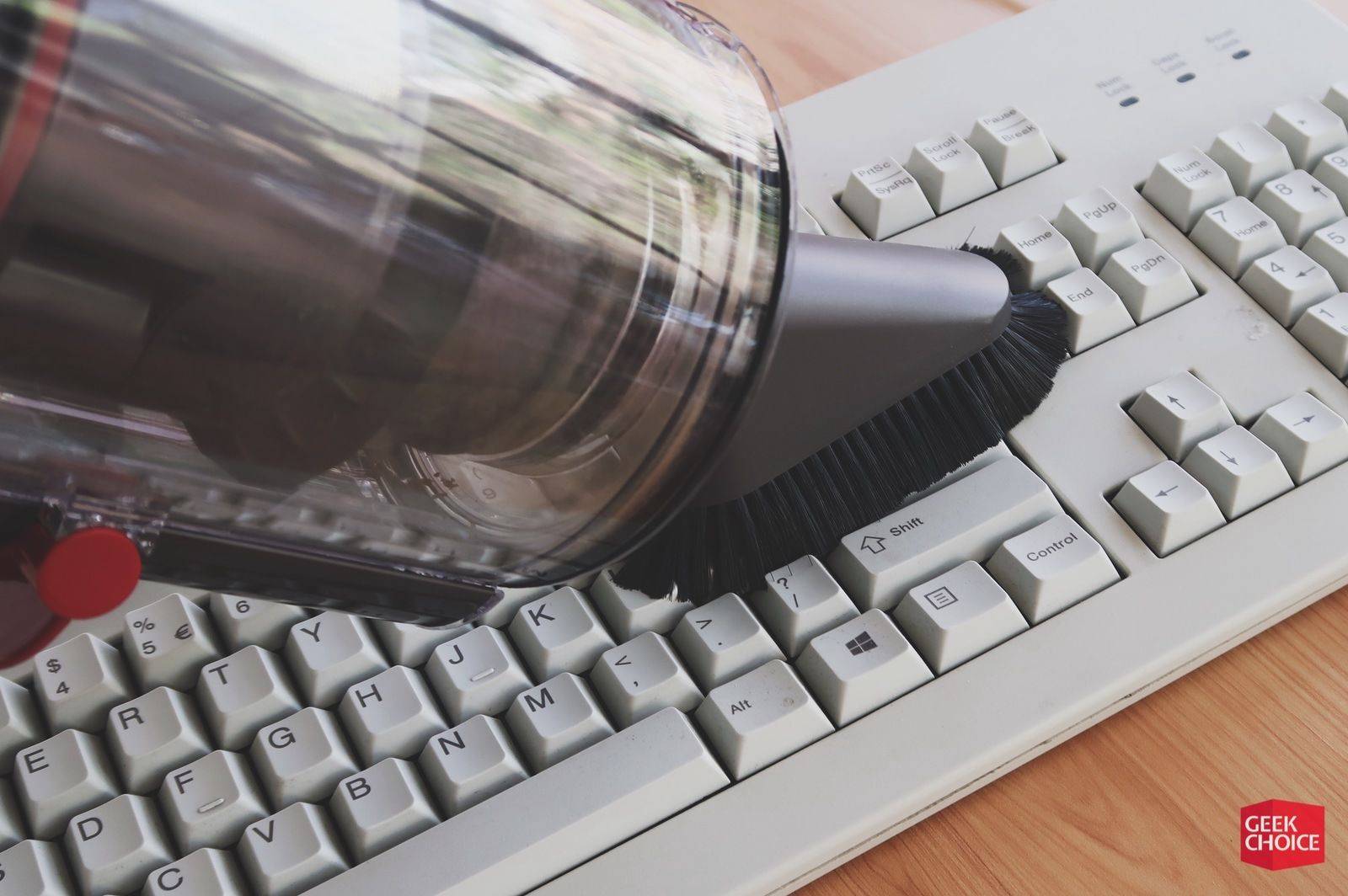 戴森v10吸尘器没有吸力,戴森v11吸尘器不吸灰尘怎么办