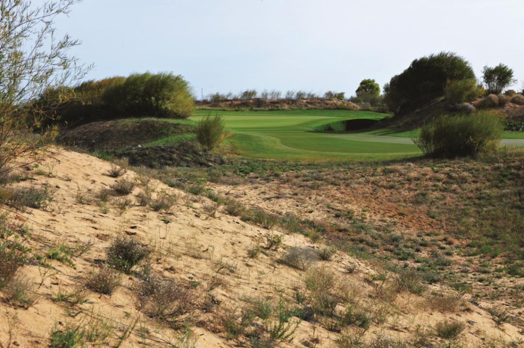 亚洲十佳高尔夫球场,世界百佳高尔夫球场中国有几家