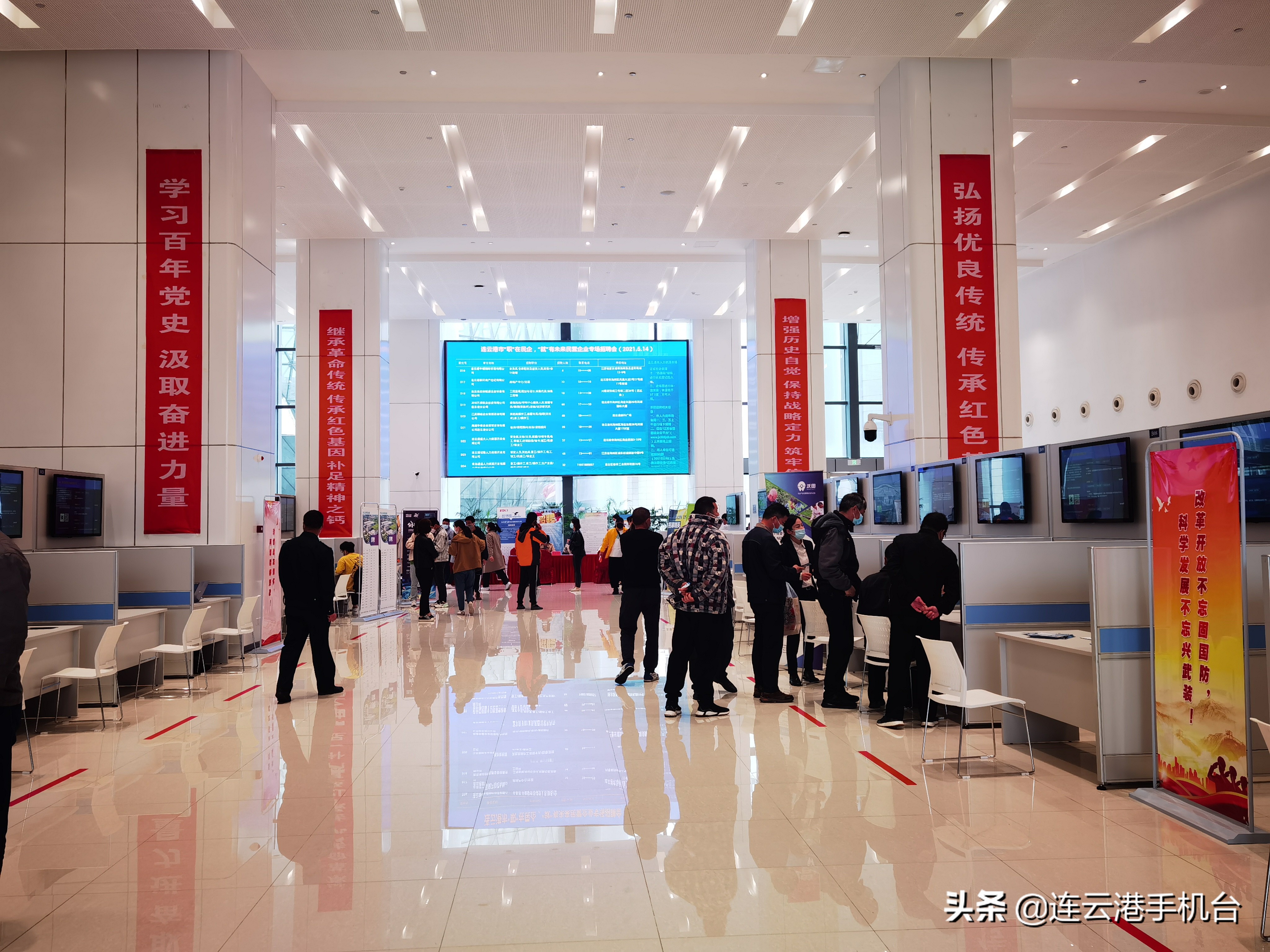 助推退役军人高质量就业创业,扶持自主就业退役士兵创业就业