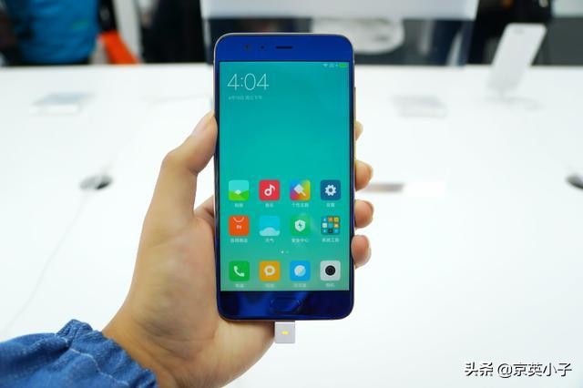 安卓手机用三年就卡是什么原因,安卓手机没用两年就卡真正原因