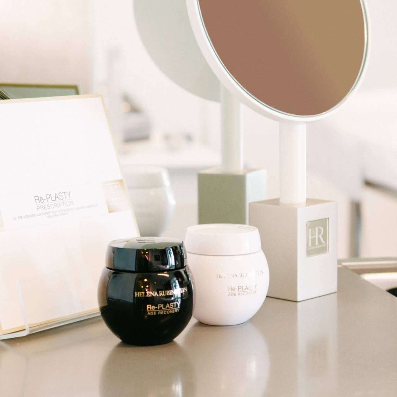 抗衰保湿效果最好的牌子护肤品,四十岁紧致抗衰护肤品品牌