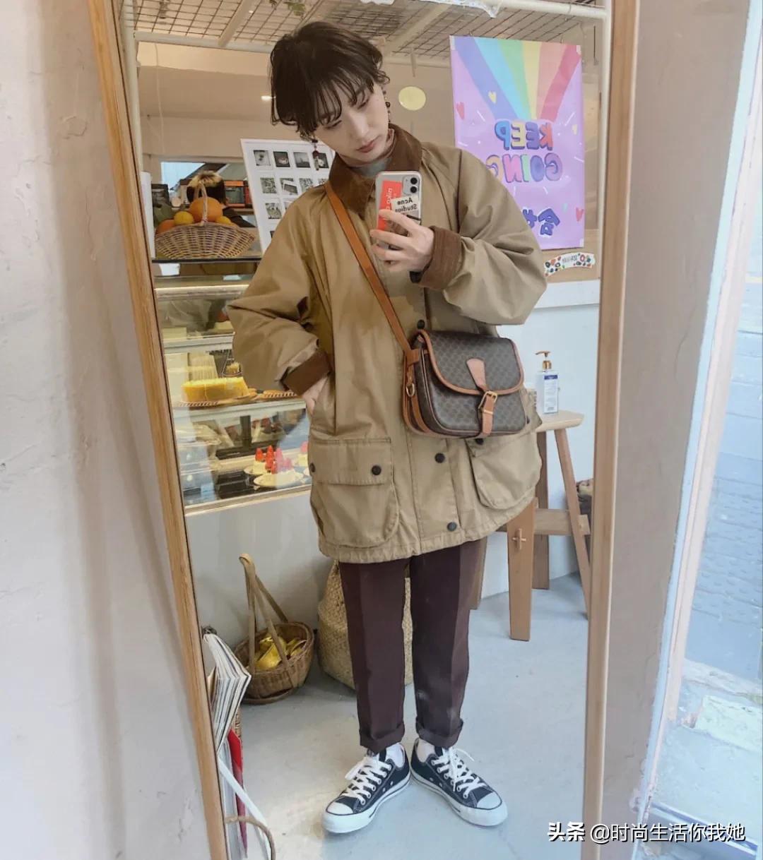 女人穿的外套有气质的质量最好的,女生外套有这几件就够了