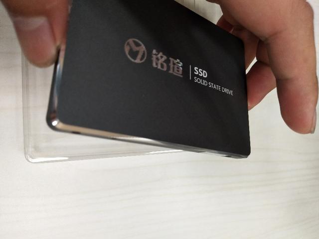 二线、三线硬件组成的主机你能接受吗？价格也不香，图什么？