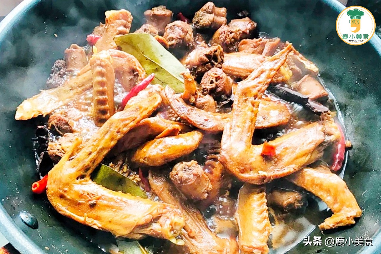 做周黑鸭成袋的卤料,周黑鸭卤汤怎么做素菜好吃