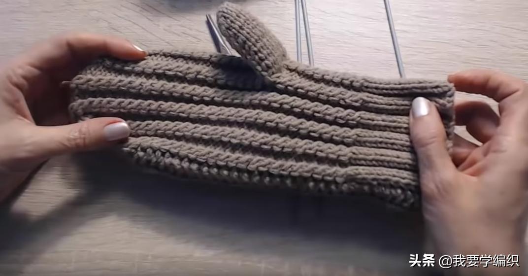 织半指手套的教程,织手套冬女款教程