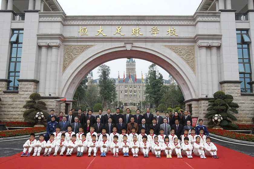 恒大和富力足球哪个好,广州恒大大胜富力