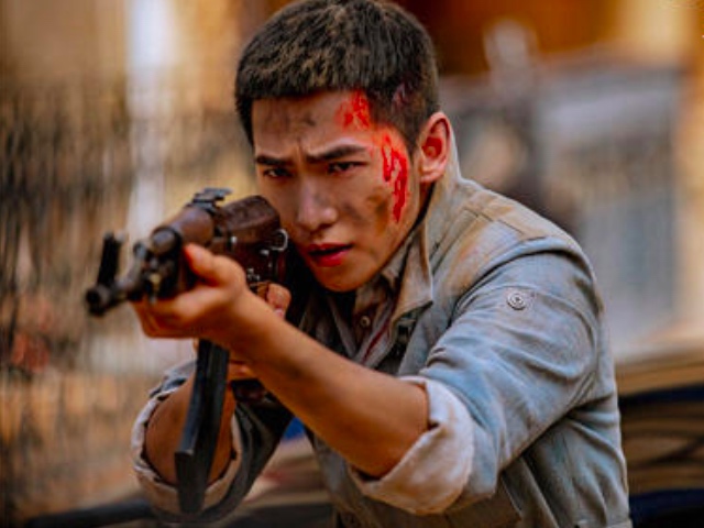 急先锋成龙杨洋母其弥雅,急先锋花絮杨洋做人工呼吸