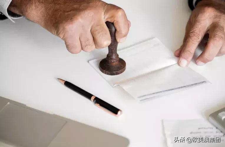 旧护照的签证怎么转到新护照上,护照遗失补办的护照需要办签证吗