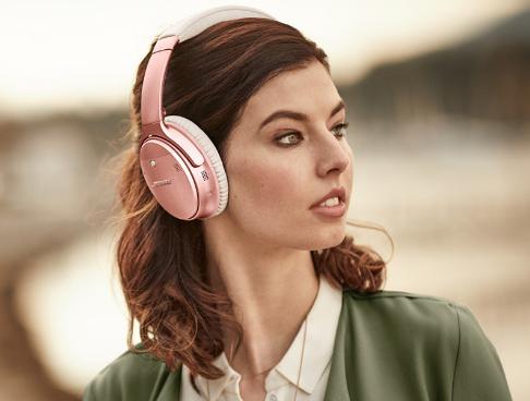 苏宁酷玩节听个响！BOSE玫瑰金520表白神器上线