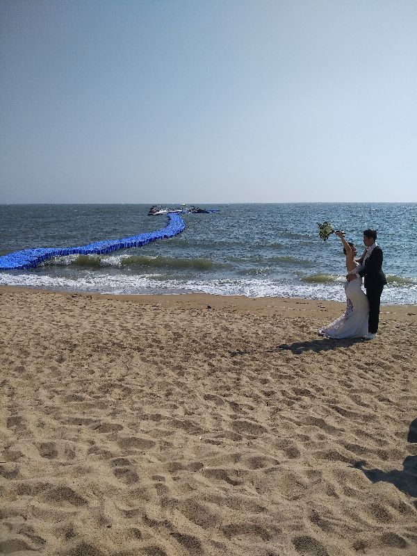 圣托里尼海边,盘锦金帛滩海滨浴场