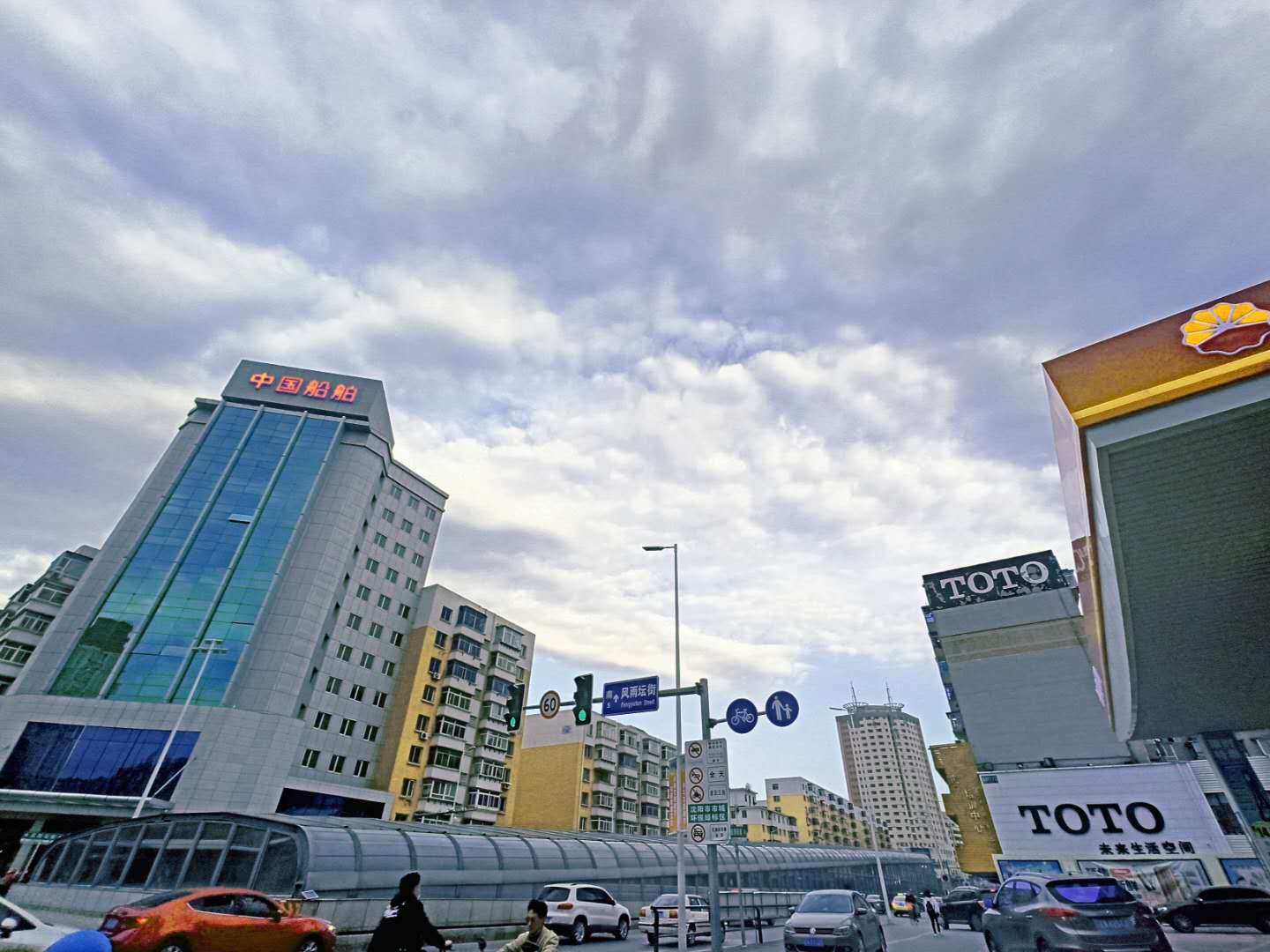 如何运用广角镜头拍摄,广角镜头的特点作用