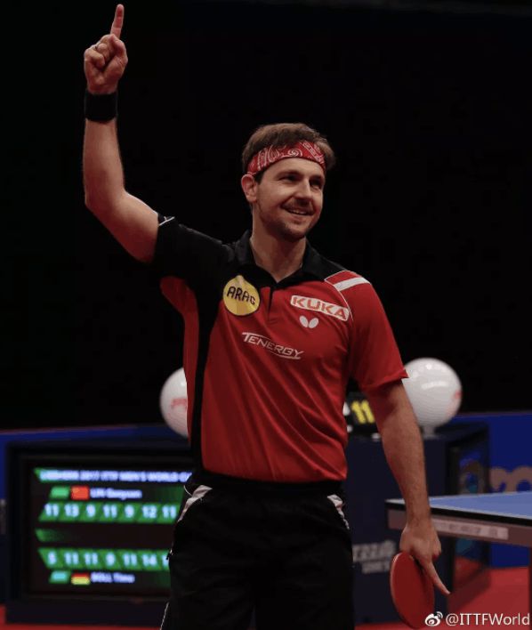 你从小看到大的他已经40岁了，还在乒乓赛场厮杀！而中国已经换了4代人