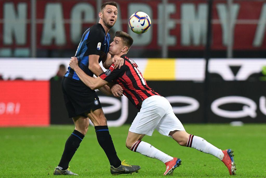 ac米兰有没有被同一个队双杀过,ac米兰对申花为什么输球