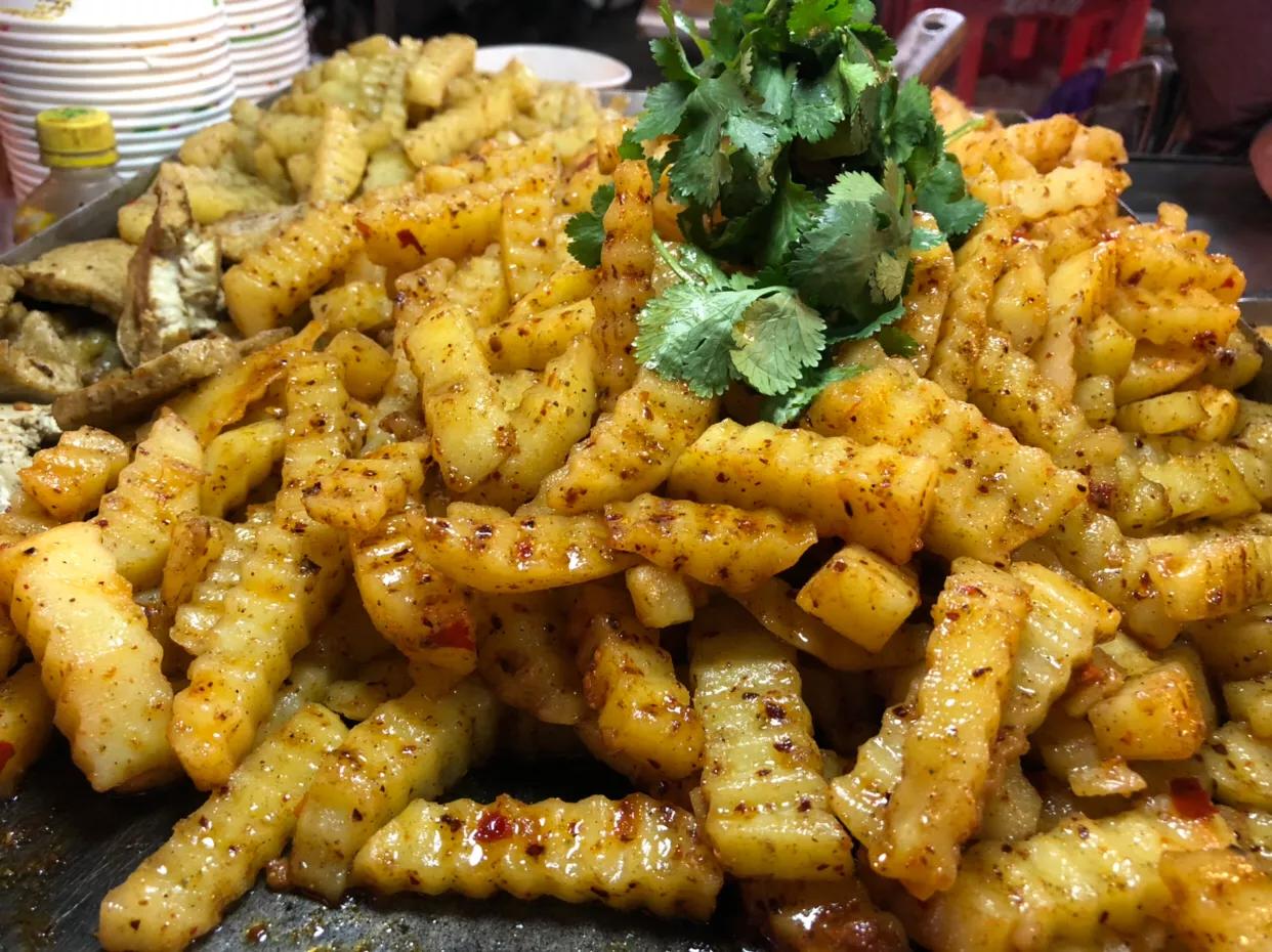 郑州光彩牛仔裤店,郑州青春麻辣烫