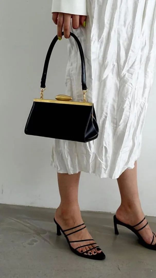 送礼困难？小众包包怎么样？