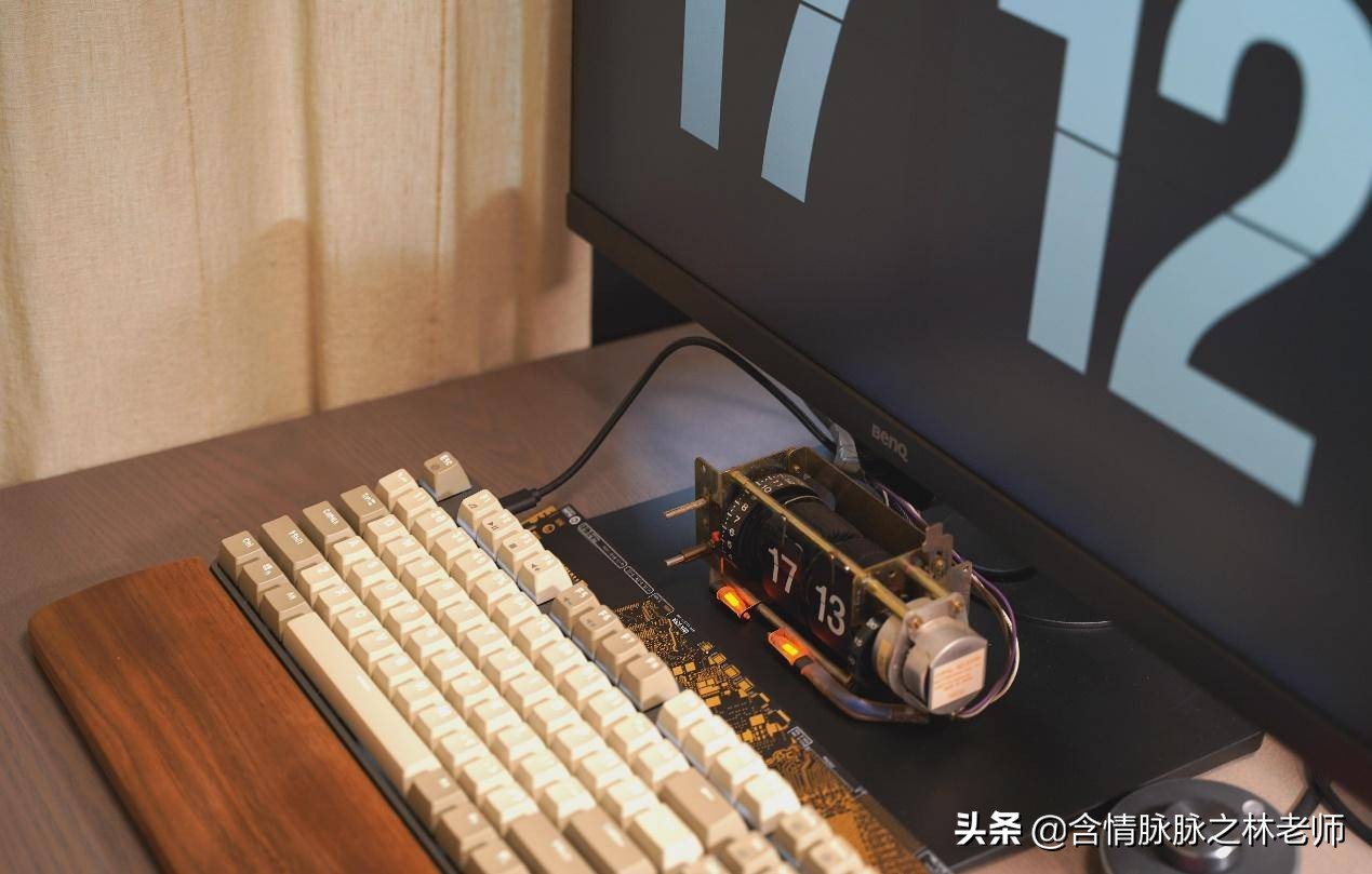 办公用显示器怎么选购看哪些参数,桌面办公选27寸还是32寸显示器