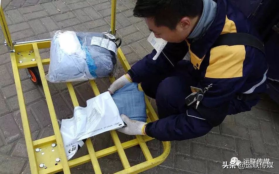 一名快递小哥的故事,物流小哥真实故事
