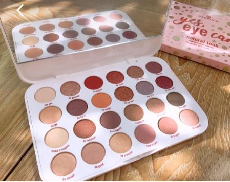 kiko九色眼影01陨石拿铁平替,kiko九色眼影01陨石拿铁怎么使用