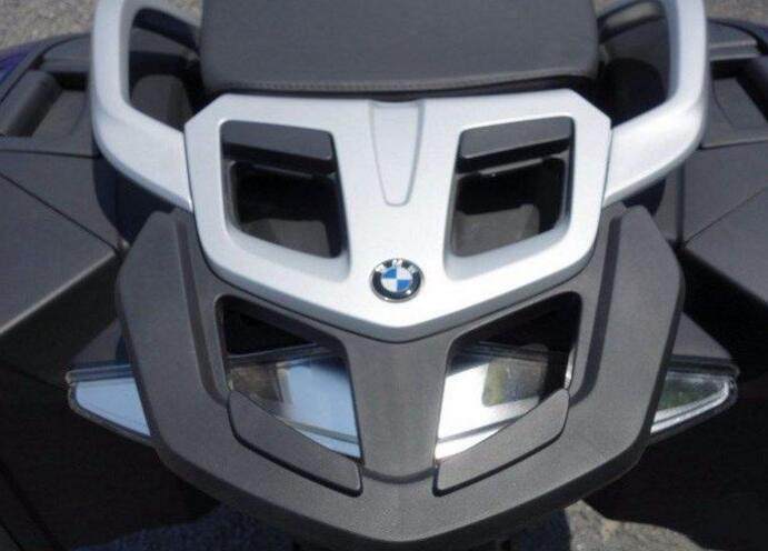 宝马蓝精灵,蓝精灵宝马