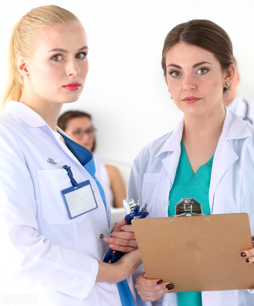 怎样让月经延迟绝经,月经延迟有少量血迹