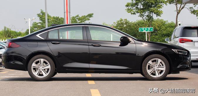新款别克君威到底值不值得入手,低预算b级车君威是首选吗