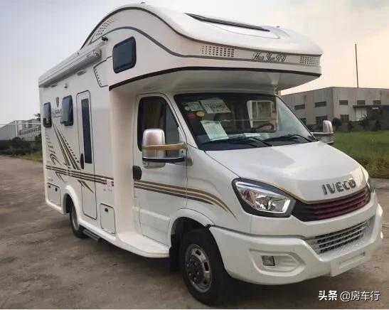 房车价格20-30万旅居型房车,第三十批江铃旅居车