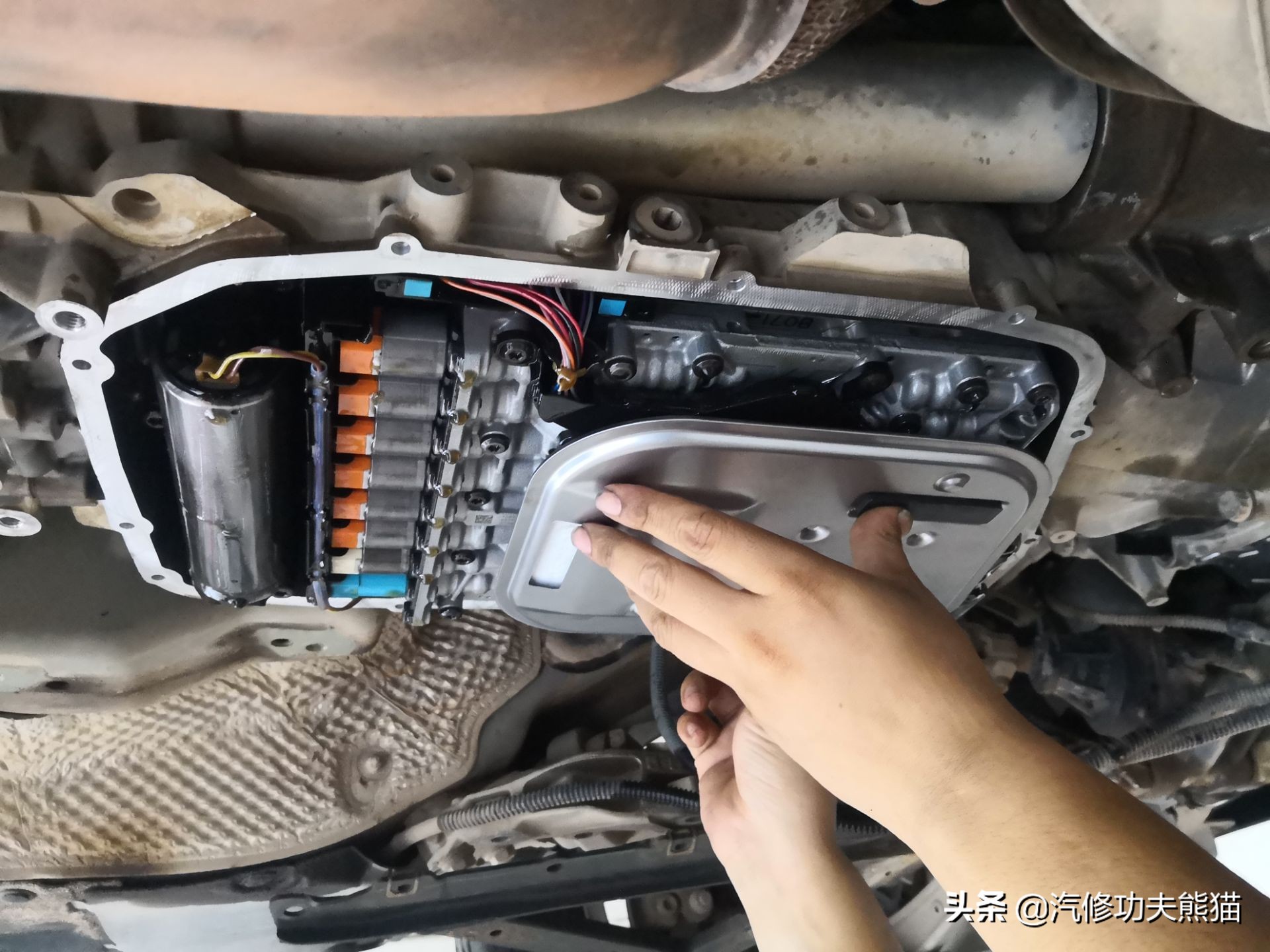 如何检测奥迪三代ea888是否烧机油,大众三代ea888发动机机油灯报警