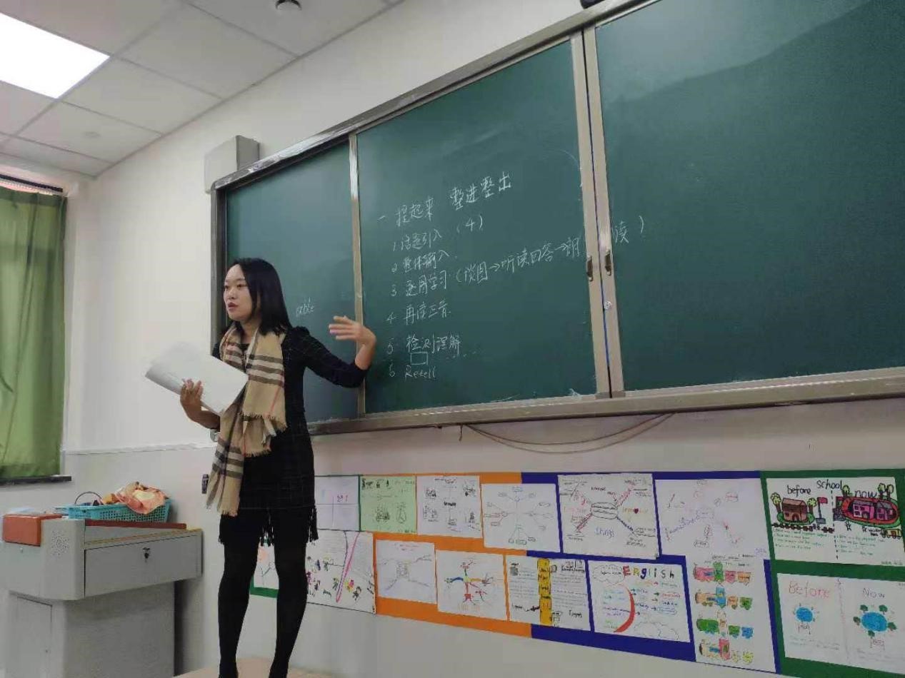 歌歌兰妮蓝风铃香水图片,歌歌兰妮蓝风铃香水身体乳