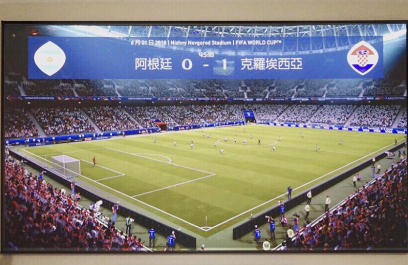 家用小型投影仪值得买吗,家用投影仪选择什么价位最合适