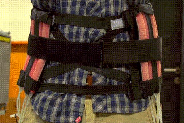 用橡皮泥做小型的机器人,怎么用橡皮泥做战斗机器人