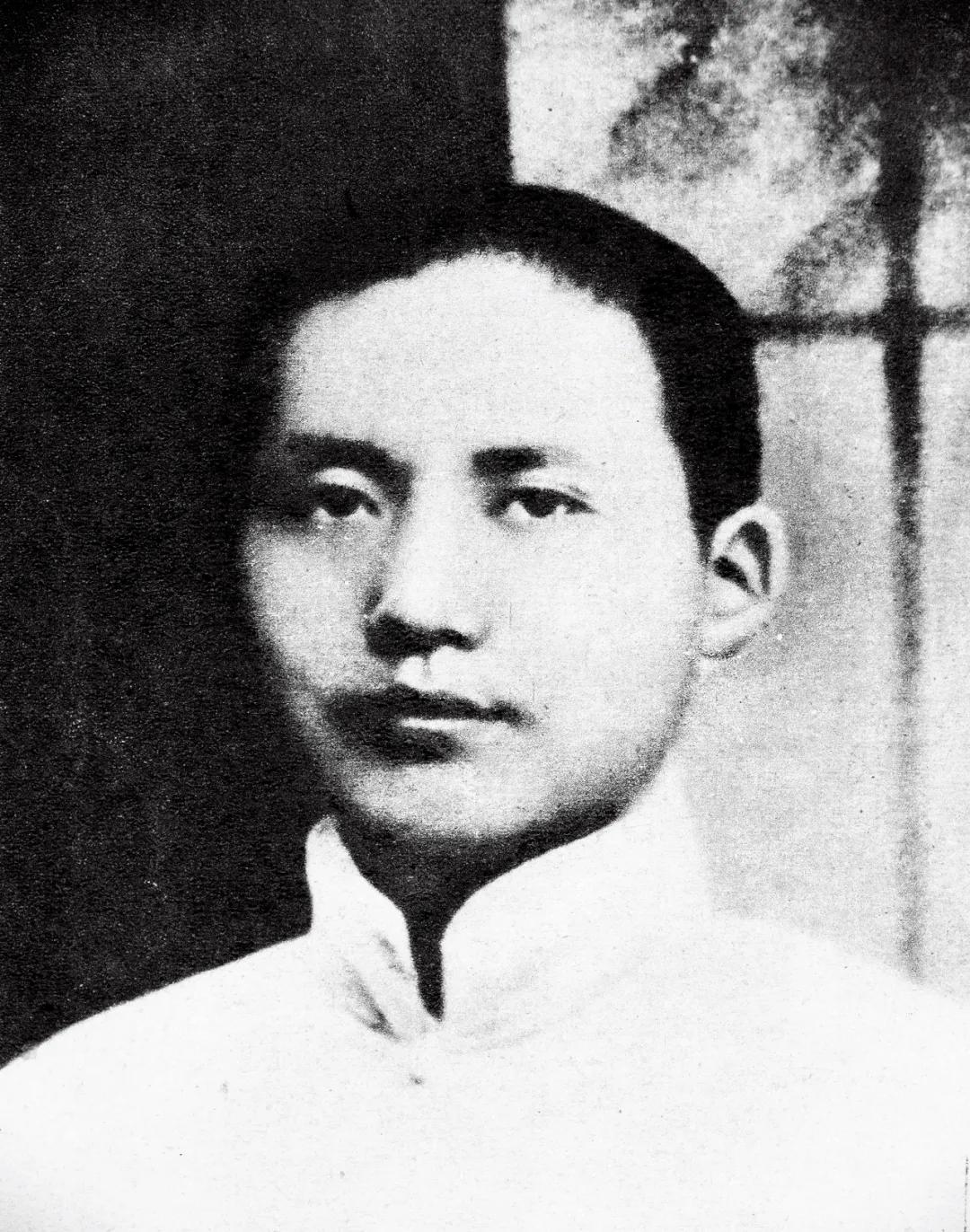 1921年石库门主持会议的是谁,1921年石库门会议