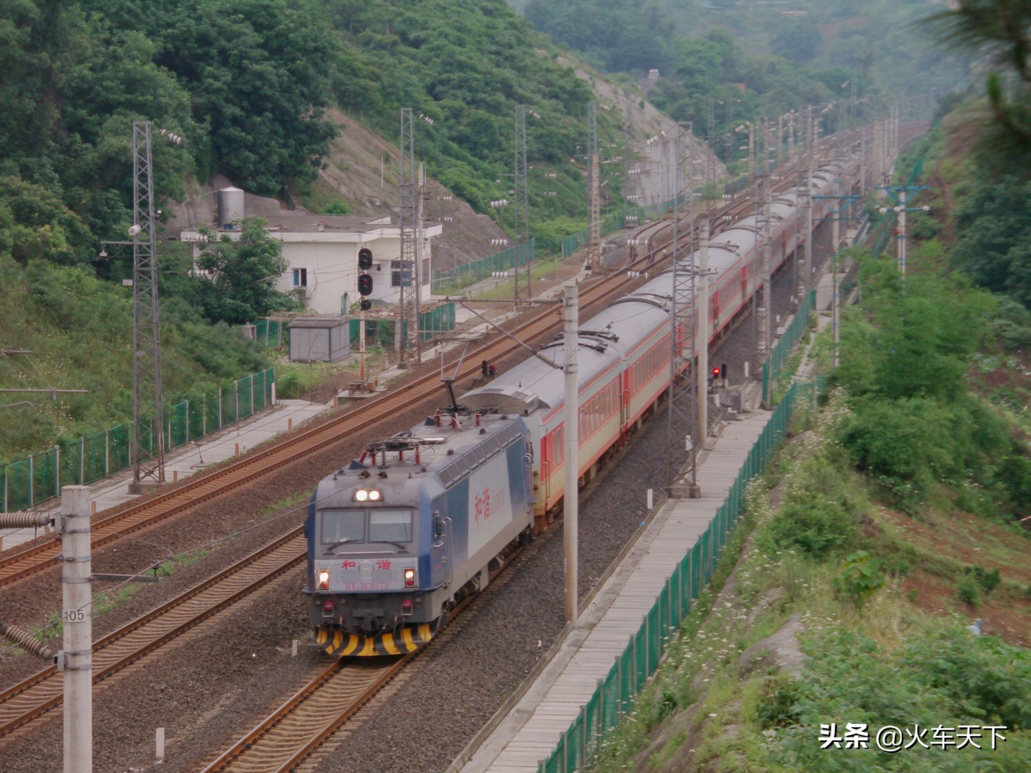 从重庆到宁波的一趟快速旅客列车