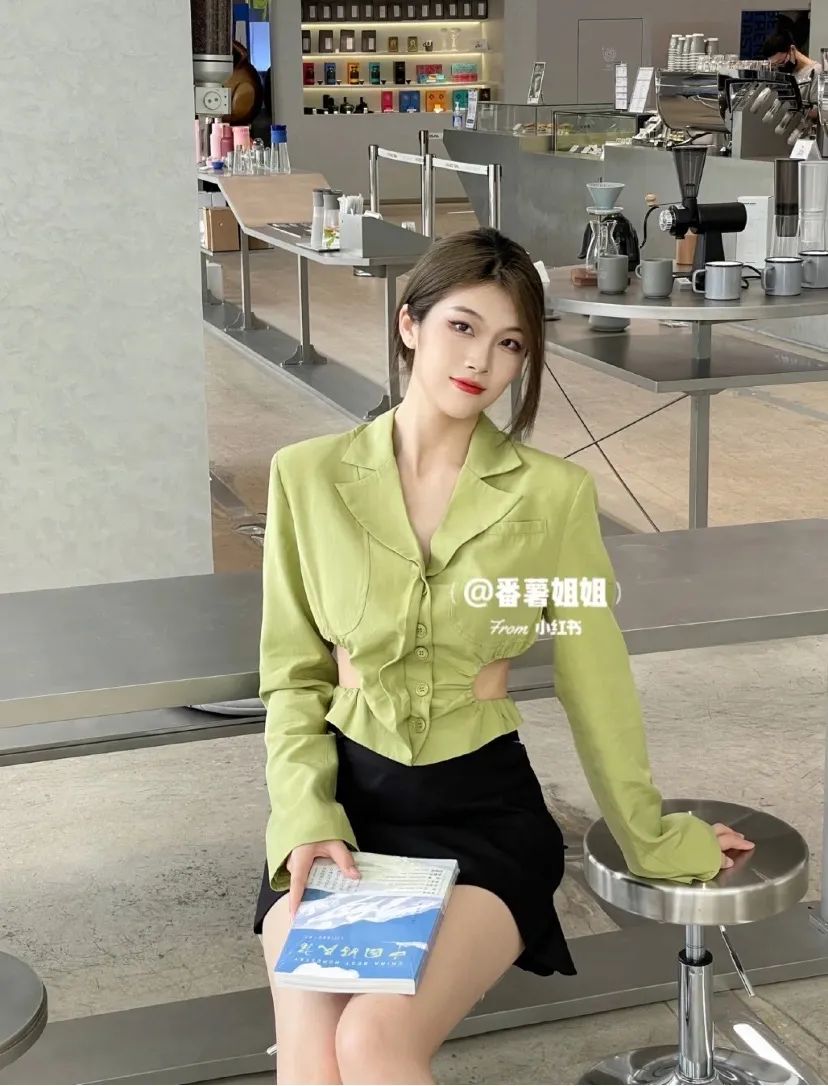 粗腰显瘦连衣裙,女生腰粗肚子大怎么穿衣服