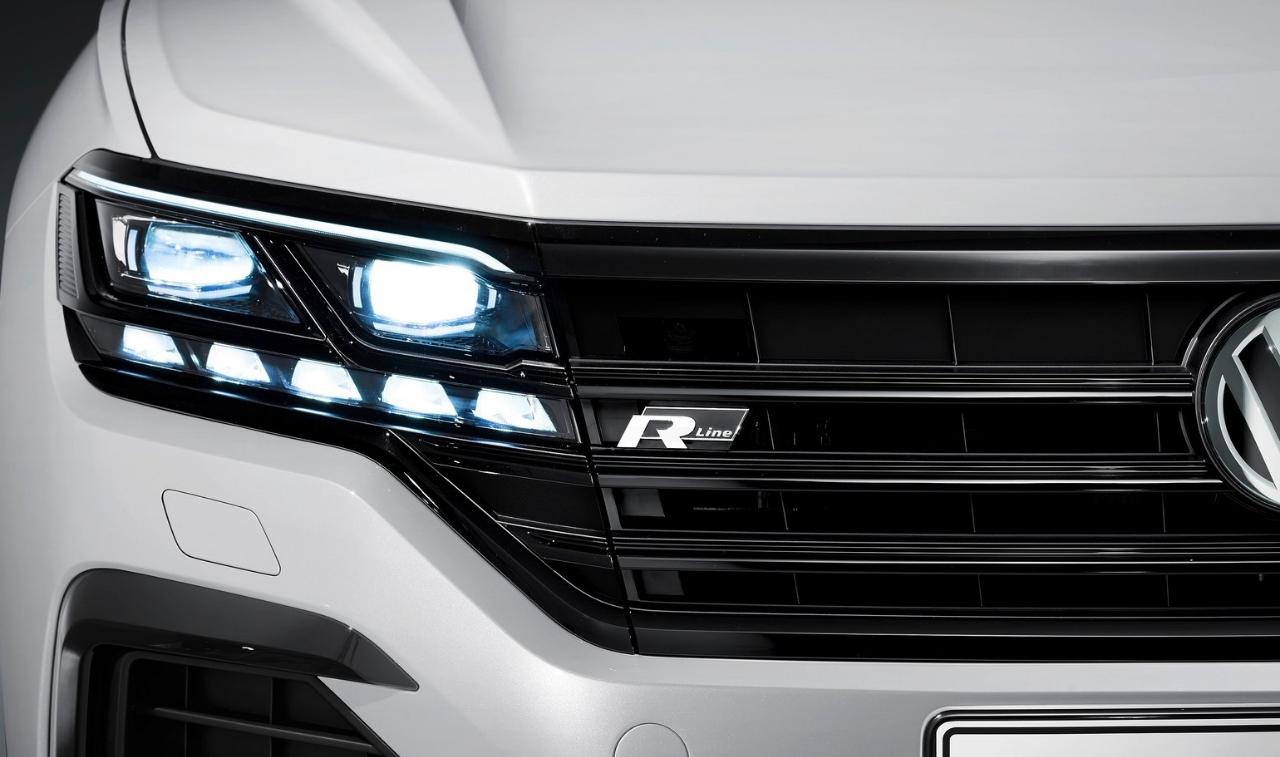 沃尔沃xc90对比大众途锐越野测试,suv沃尔沃90