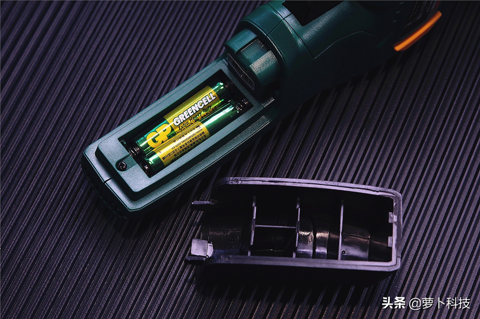 世达红外测温仪使用方法,红外人体测温仪医用高精度