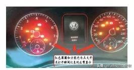 帕萨特汽车屏幕黑屏解决方法,新款帕萨特启动后仪表黑屏电压高