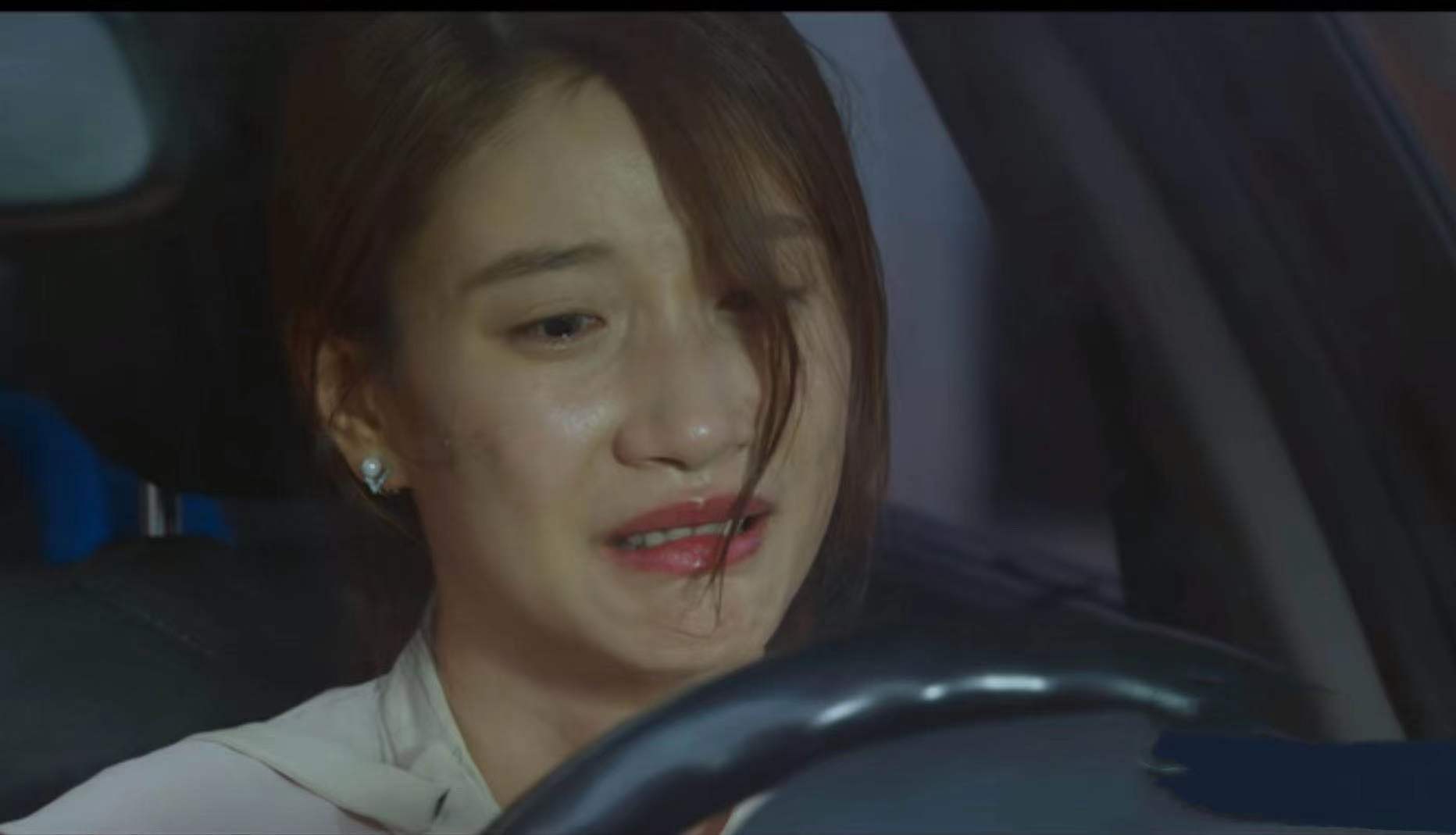 主妇为钱兼职被欺骗,主妇辛苦的心酸