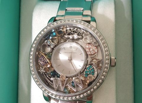 去年买了块表超耐磨,我买了个表挺耐磨的什么意思