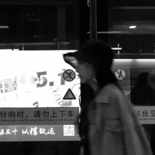 背景图黑暗系女,背景图黑暗系高级感