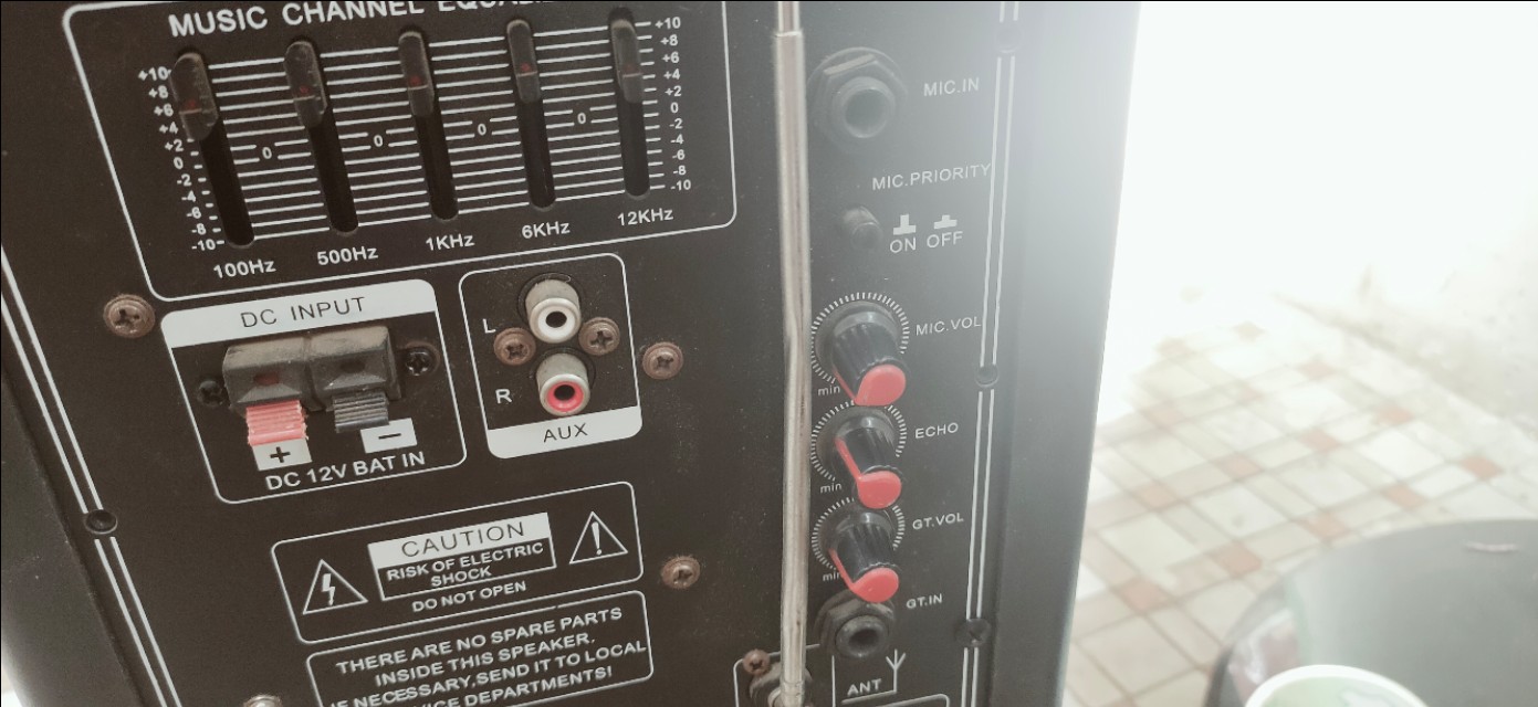 高级户外音箱拆解,山水复古音箱拆机