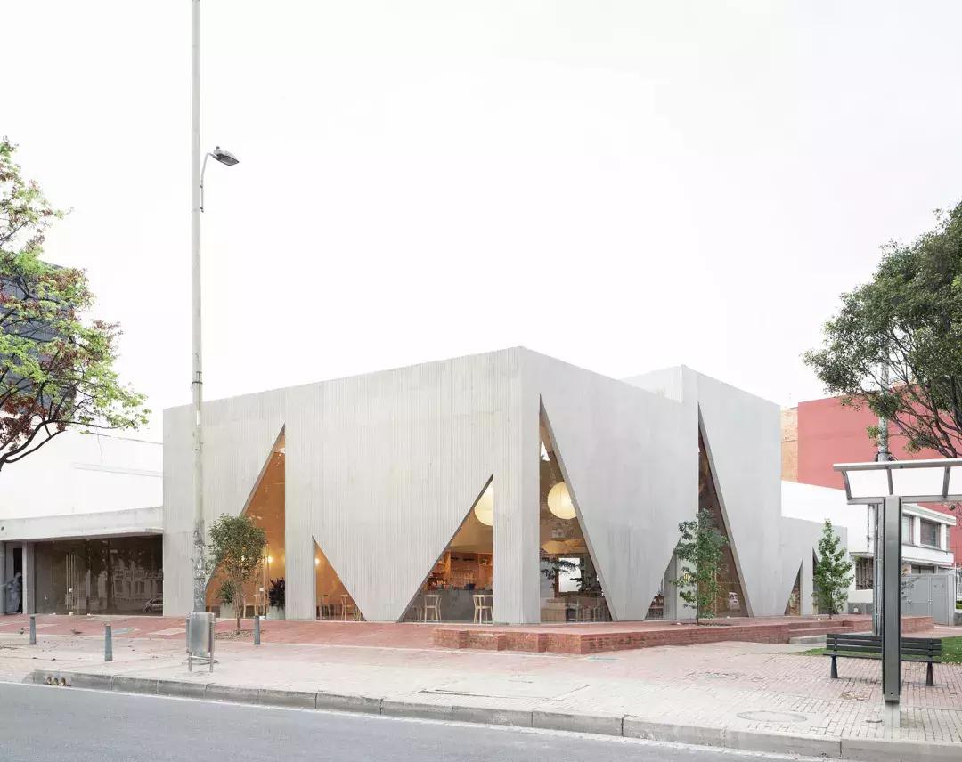 震撼的外立面设计,流线型现代隐奢外立面设计