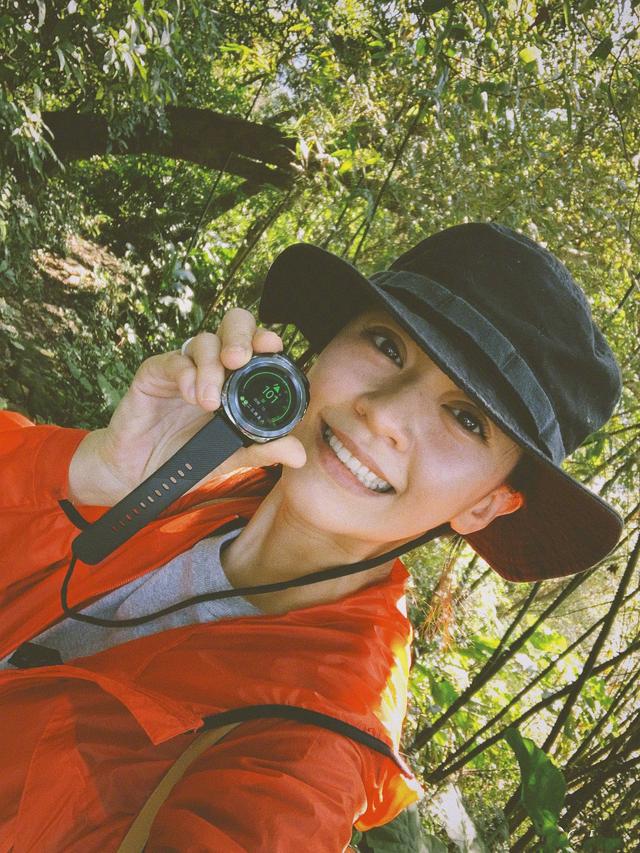 陈意涵estelle素颜照,陈意涵晒旅游素颜照