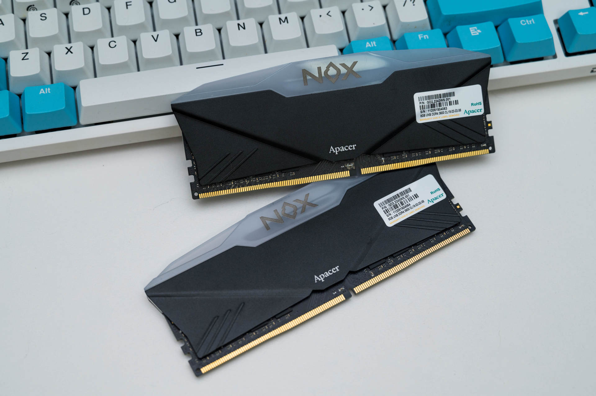 瀹囩灮nox16g6000ddr5鍜嬫牱,鍚屾瀹囩灮nox鏆楅粦绯诲垪6000ddr5