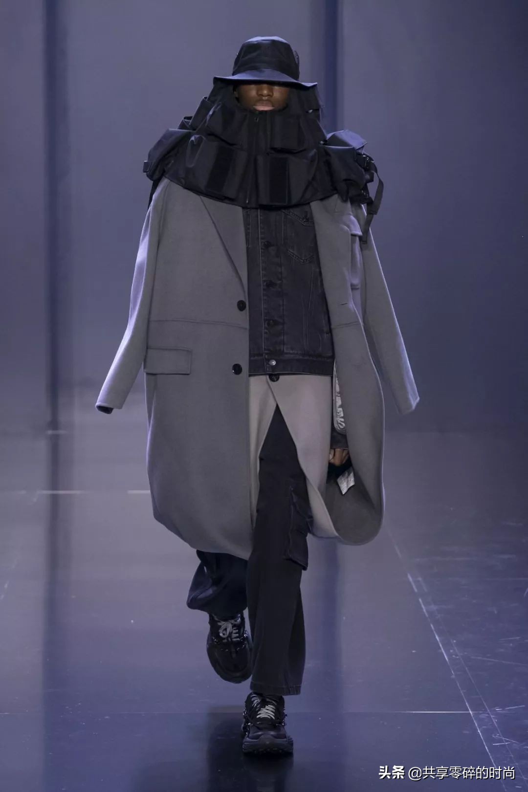 太平鸟夏装时尚穿搭,太平鸟秀场时装周2024秋冬