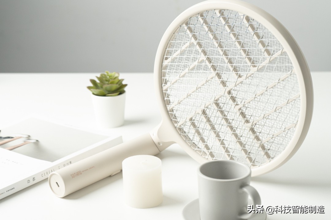 电蚊拍电击蚊子全过程,电蚊拍功率多大能电死蚊子